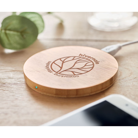 Wireless charger in bamboo