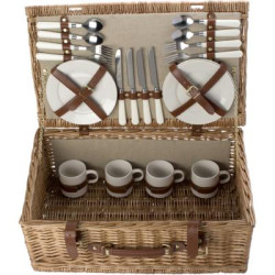 Picnic basket for 4 people.